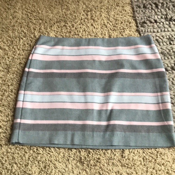 GAP Dresses & Skirts - Chambray striped skirt